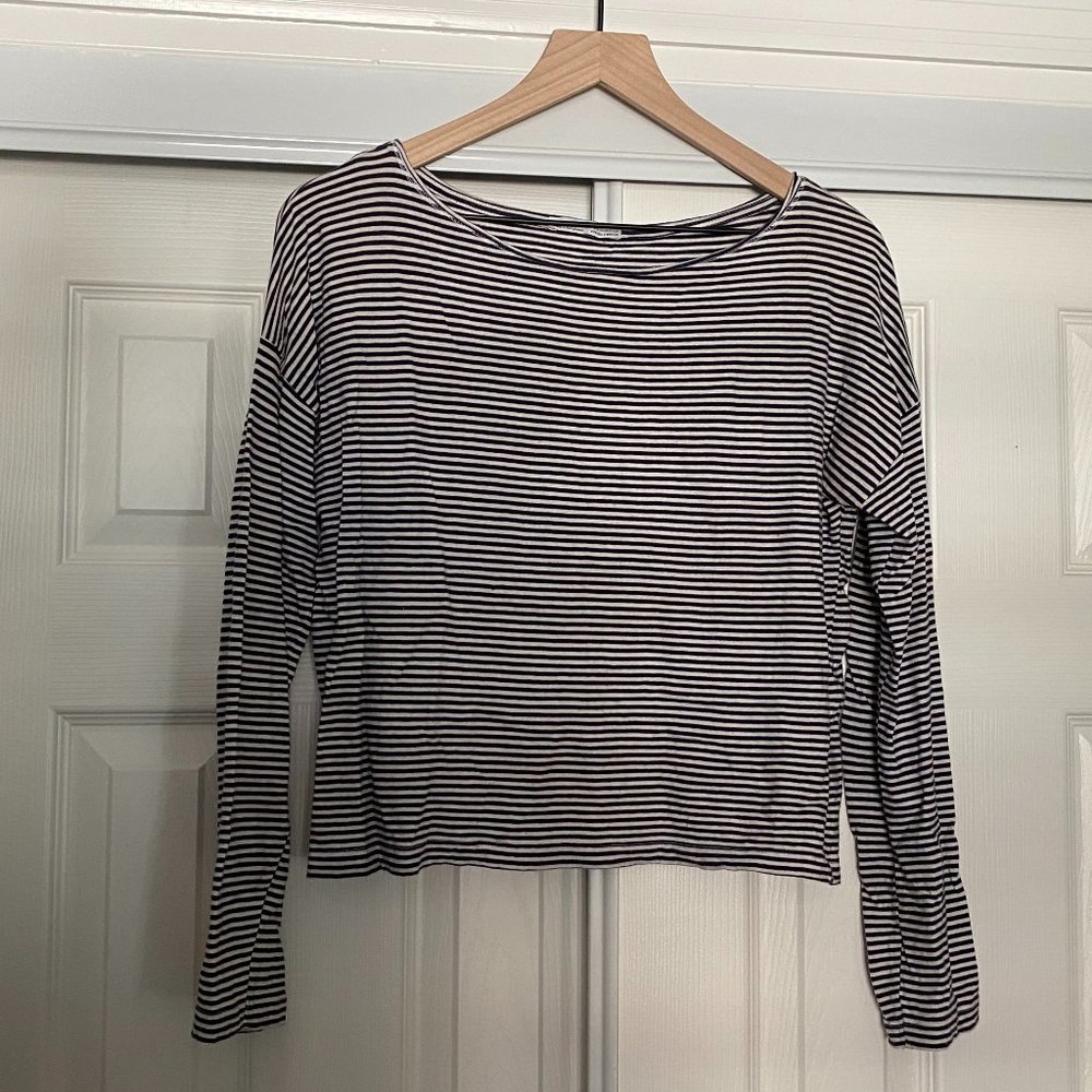 Long Sleeve Navy and White Striped Zara Shirt Size Small